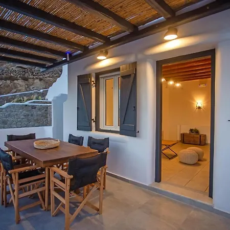 On The Rocks By Blanco Villas Merchia Beach